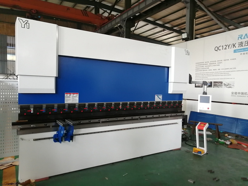 Press Brake Machine Advantages And Disadvantages RAYMAX